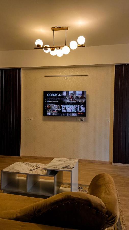 Aparthotel Caramel Dlf My Pad Lucknow Exterior foto